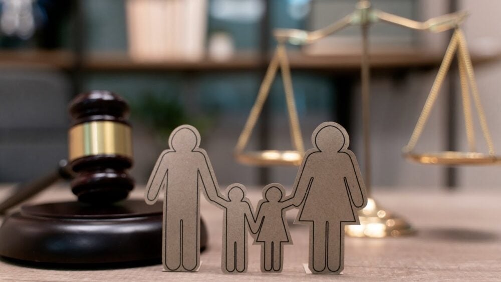 Family solicitors legal aid