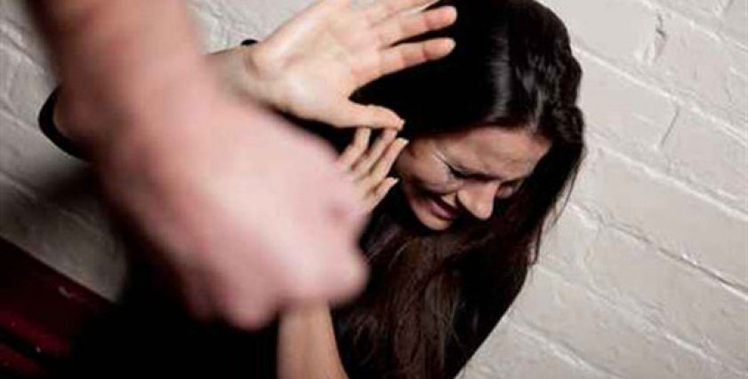 إستشارة عن محضر ضرب الزوجة بتقرير طبي وعقوبة ضربها في مصر ؟