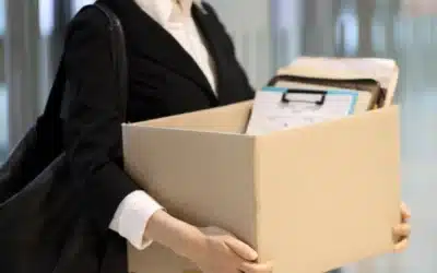 صيغة استقالة قانونية ؟