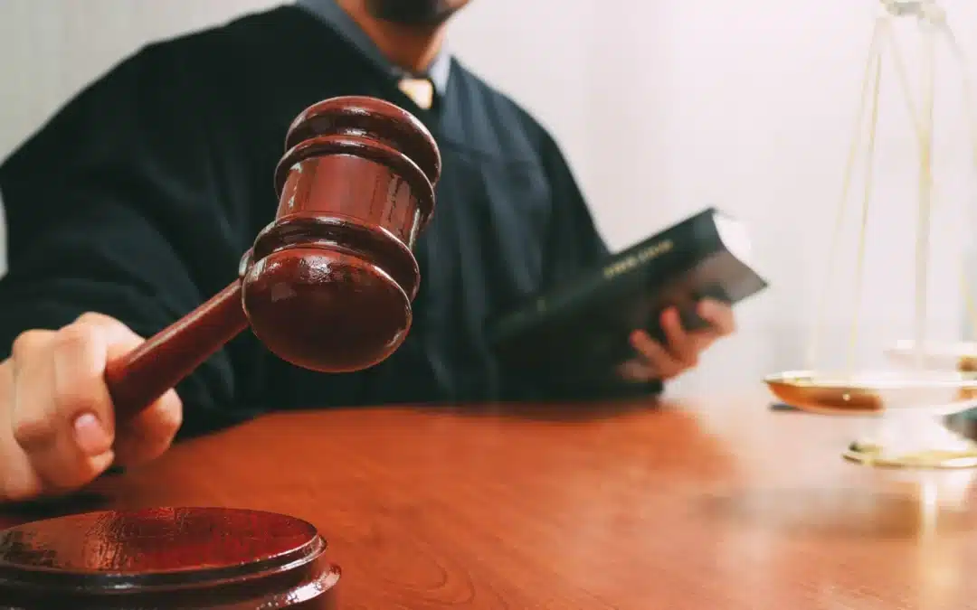 الآثار القانونية لحق الارتفاق ؟