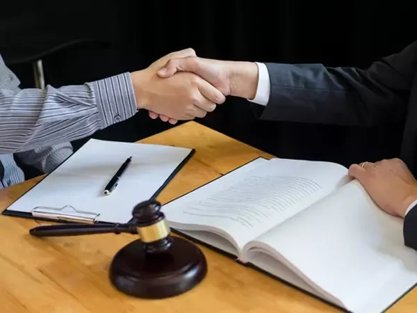 تصديق الشهادات في مصر: من وزارة الخارجية إلى السفارات ؟