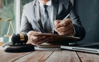 كيف تحصل علي استشارة قانونية فورية من محامين متخصصين ؟