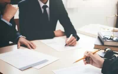 كيف تُصاغ العقود التجارية لضمان الحقوق والالتزامات ؟