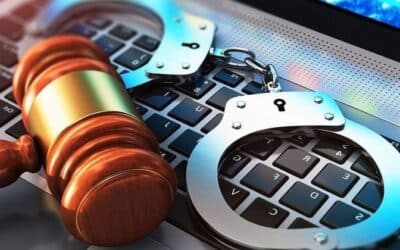 الابتزاز كجريمة من الجرائم الإلكترونية