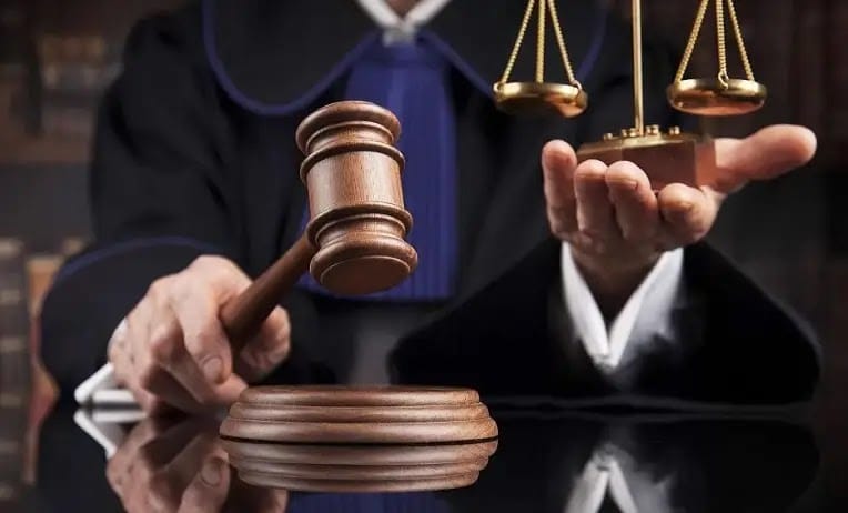 حقوق التأليف و النشر