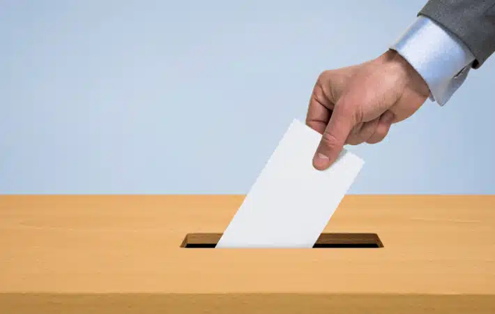 المجلس التشريعي والإنتخابات