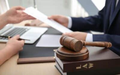 التحكيم وتمييز نظام التحكيم عن القضاء العادي وعن غيره من وسائل حل النزاعات